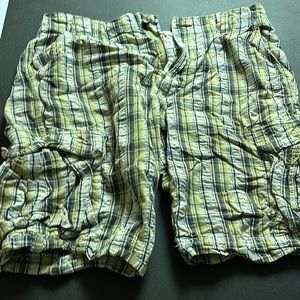 Men’s Levi’s cargo shorts size 38